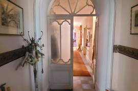 Exceptional Furnished Character House With 300 M2 Of Living Space On The Canal Du Midi.