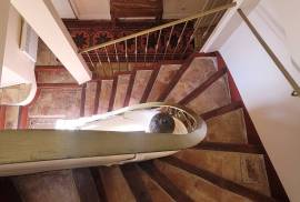 Exceptional Furnished Character House With 300 M2 Of Living Space On The Canal Du Midi.