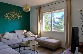 Charming Villa With 180 M2 Of Living Space Offering A Main House And An Independent Gite On A Landscaped Plot Of 2360 M2 With Beautiful Views.