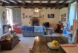 House with garden for sale in Nerignac, Nouvelle-Aquitaine