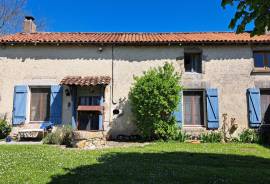 House with garden for sale in Nerignac, Nouvelle-Aquitaine