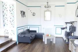 Attractive Detached Manor House Style Property