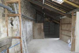 Business Premises with Apartment Above