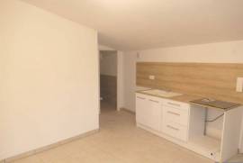 Business Premises with Apartment Above