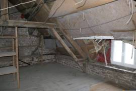 Business Premises with Apartment Above