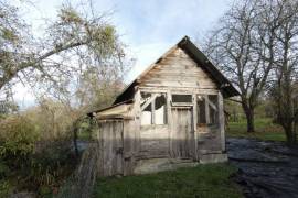 Detached Country House with Outbuildings