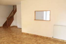 Town House With Courtyard Garden