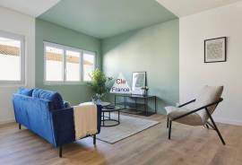Lovely Newly Renovated Apartment