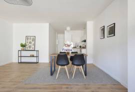 Lovely Newly Renovated Apartment