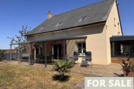 Detached Country House with Open Views