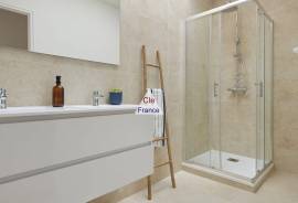 Newly Renovated Apartment
