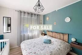 Delightful Cottage Style Property in Popular Village Delightful Cottage Style Property in Popular Village