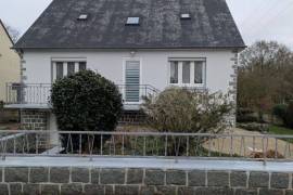 Detached House with Garden