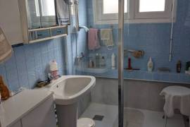 Detached House with Garden