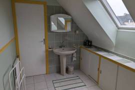 Detached House with Garden