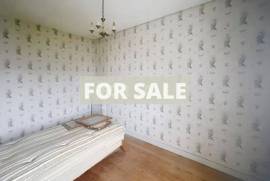 Town House with Neat Garden