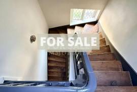 Magnificent Town House in Historic Sector