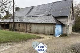 Farm House and Farm Complex Outbuildings with Land
