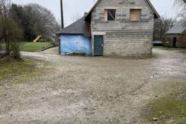 Farm House and Farm Complex Outbuildings with Land