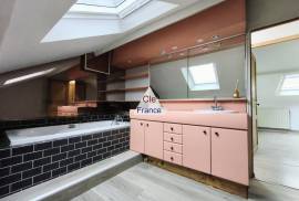 Surprisingly Spacious Property in a Great Location