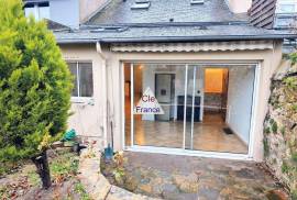 Surprisingly Spacious Property in a Great Location