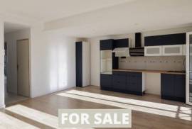 Lovely Villa With Courtyard Garden