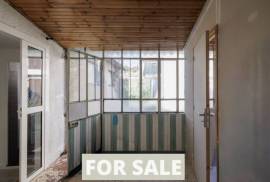 Lovely Villa With Courtyard Garden