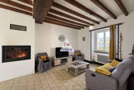 Beautifully Renovated House with Character
