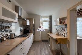 Beautifully Renovated House with Character