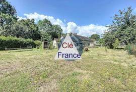 Detached Country House with Lovely Garden