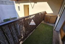 Apartment in Great Location Apartment in Great Location