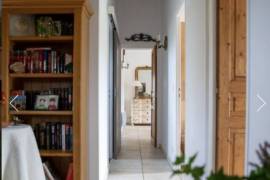 Detached Villa with Swimming Pool