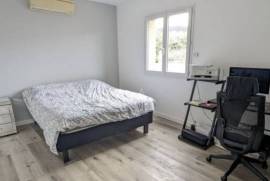 Beautiful Villa with Swimming Pool