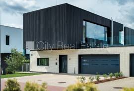 Detached house for sale in Riga, 339.00m2