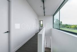 Detached house for sale in Riga, 339.00m2