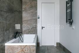 Detached house for sale in Riga, 339.00m2