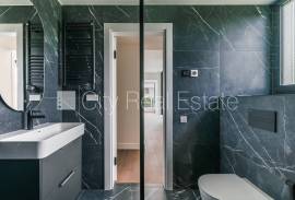 Detached house for sale in Riga, 339.00m2