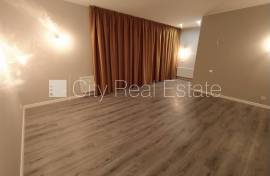 Detached house for sale in Riga, 240.00m2