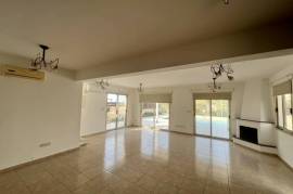 3 Bedroom Unfurnished Villa - Chloraka, Paphos