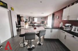 4 room, 125m2 Villa for sale in Brouilla - 360 000 € *