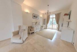 8 room, 196m2 Character property for sale in Belarga - 584 000 € *