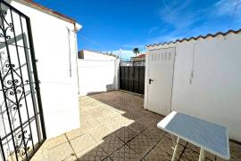 listing listing