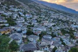 Invest in UNESCO Gjirokastër: New 1+1, 1st Floor | €50,000