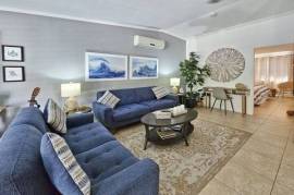 Sunset Crest - Poui Avenue No. 122