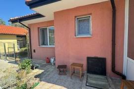 3 Bedrooms House in Kosharitsa