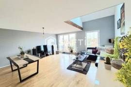 magnifique duplex de 154 m² avec 1 box extérieur et 1 balcon