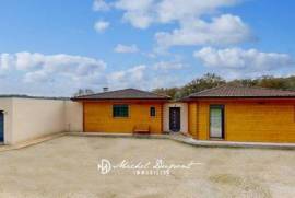 Élégante maison en bois – Alliance parfaite entre authenticité et confort moderne