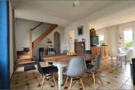 4 Chambres Bel espace à vivre, Jardin clos, garage, dépendance