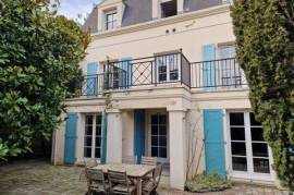 Magnifique Maison Cergy Port 9P 7ch 234m2