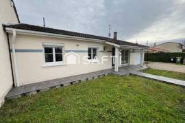 Maison de plain-pied de 120 m², idéale pour une famille.